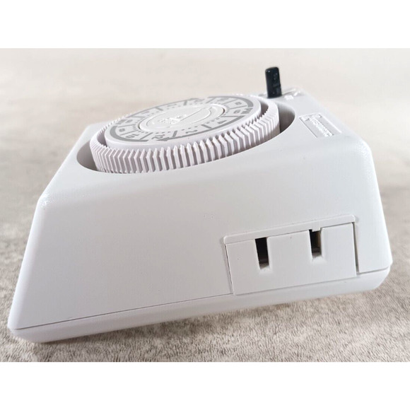 Intermatic Time All Plug-In Light Appliance Timer 24 hour 15 amp - Picture 4 of 4